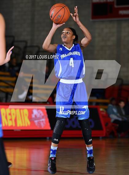 Thumbnail 3 in Palisades @ Mater Dei (Nike Extravaganza) photogallery.