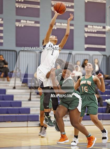 Thumbnail 2 in Morgan Park @ Jones (Chicago Public Schools 2nd Round Playoff) photogallery.