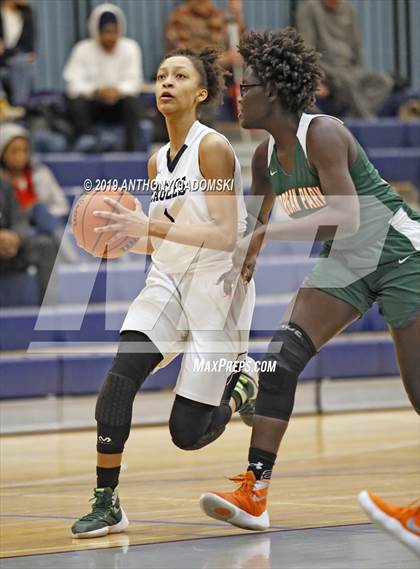 Thumbnail 2 in Morgan Park @ Jones (Chicago Public Schools 2nd Round Playoff) photogallery.