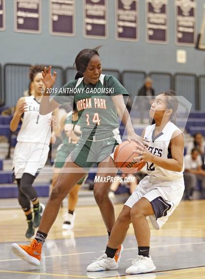 Thumbnail 3 in Morgan Park @ Jones (Chicago Public Schools 2nd Round Playoff) photogallery.