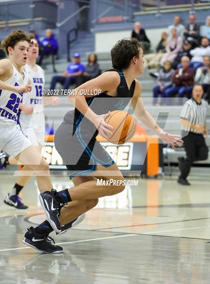 Thumbnail 1 in Farmington vs. Dixie (Falcon Classic) photogallery.