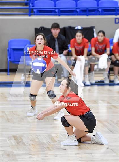 Thumbnail 1 in Strawn vs. Newcastle (Bi-District) photogallery.