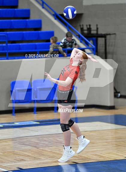 Thumbnail 1 in Strawn vs. Newcastle (Bi-District) photogallery.