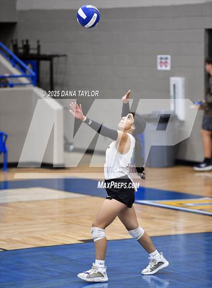 Thumbnail 1 in Strawn vs. Newcastle (Bi-District) photogallery.