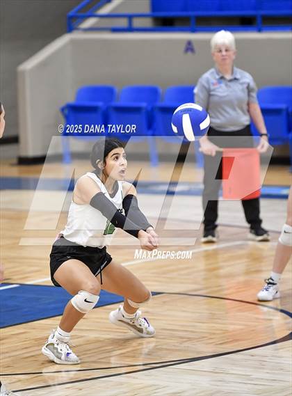 Thumbnail 1 in Strawn vs. Newcastle (Bi-District) photogallery.