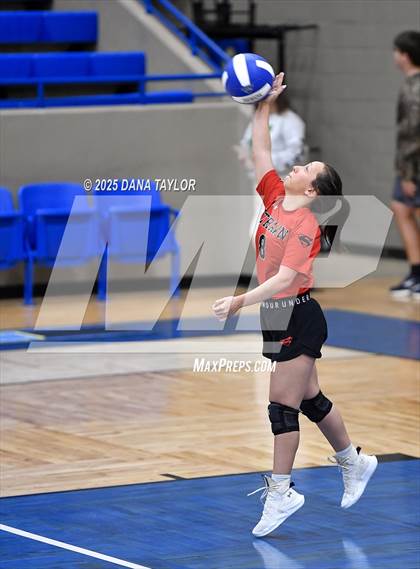 Thumbnail 2 in Strawn vs. Newcastle (Bi-District) photogallery.