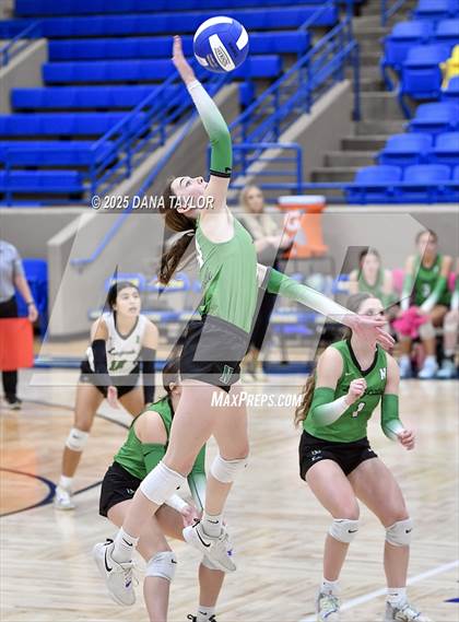 Thumbnail 1 in Strawn vs. Newcastle (Bi-District) photogallery.