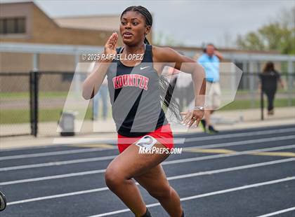 Thumbnail 3 in UIL 3A Track & Field District (100M) photogallery.