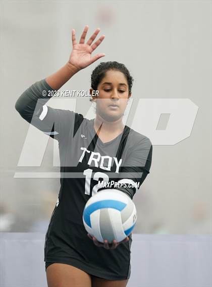 Thumbnail 3 in Troy vs. St. Mary Catholic Central (Beast of the East) photogallery.