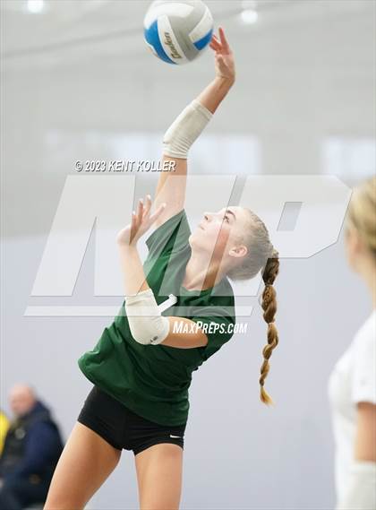 Thumbnail 3 in Troy vs. St. Mary Catholic Central (Beast of the East) photogallery.