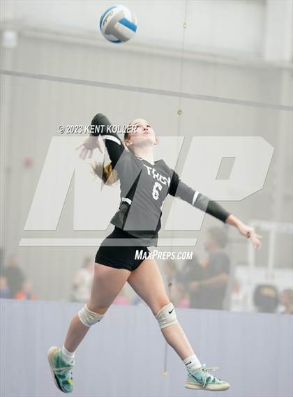 Thumbnail 2 in Troy vs. St. Mary Catholic Central (Beast of the East) photogallery.