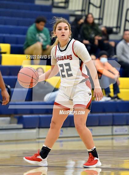 Thumbnail 3 in El Camino vs. Foothill (Rumble on the River) photogallery.
