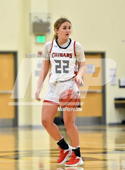 Thumbnail 1 in El Camino vs. Foothill (Rumble on the River) photogallery.