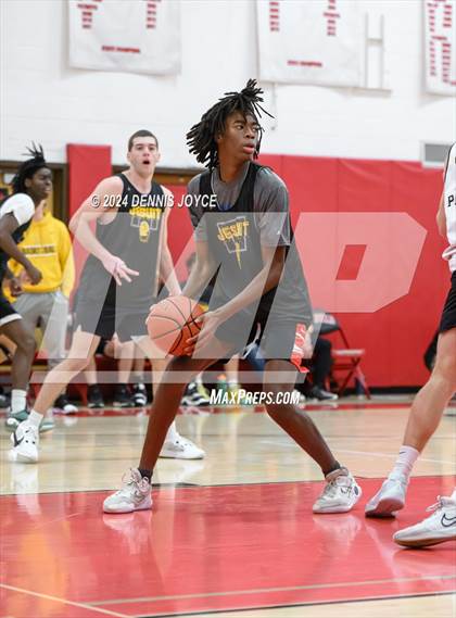 Thumbnail 3 in Penfield vs McQuaid Jesuit (Preseason) photogallery.