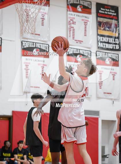 Thumbnail 3 in Penfield vs McQuaid Jesuit (Preseason) photogallery.