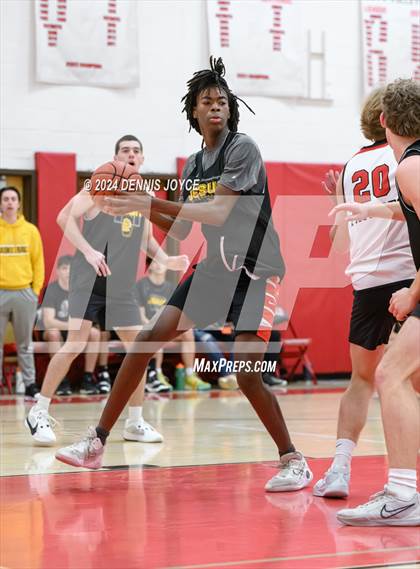 Thumbnail 2 in Penfield vs McQuaid Jesuit (Preseason) photogallery.