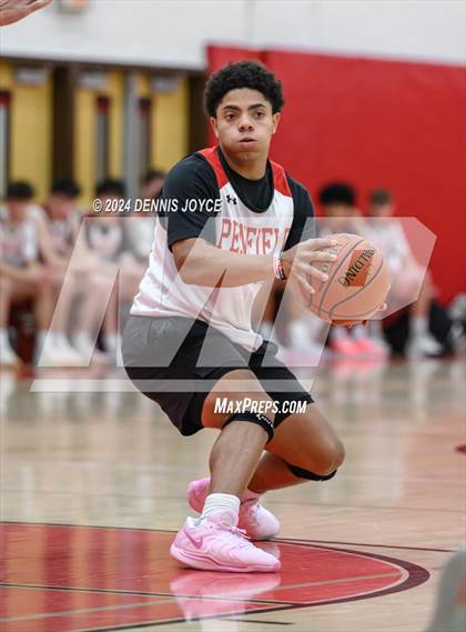 Thumbnail 1 in Penfield vs McQuaid Jesuit (Preseason) photogallery.