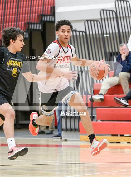 Thumbnail 3 in Penfield vs McQuaid Jesuit (Preseason) photogallery.