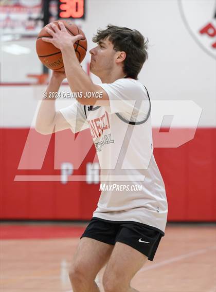 Thumbnail 1 in Penfield vs McQuaid Jesuit (Preseason) photogallery.