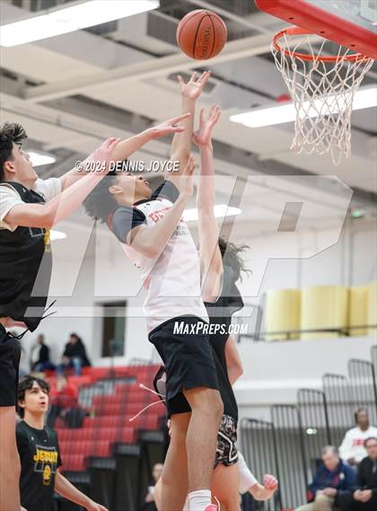 Thumbnail 1 in Penfield vs McQuaid Jesuit (Preseason) photogallery.