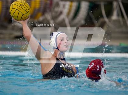 Thumbnail 1 in Justin-Siena vs Napa (VVAL Semifinal) photogallery.