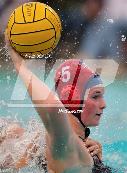 Thumbnail 3 in Justin-Siena vs Napa (VVAL Semifinal) photogallery.