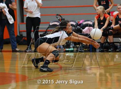 Thumbnail 3 in Davis @ Roseville photogallery.