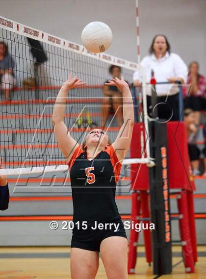 Thumbnail 3 in Davis @ Roseville photogallery.