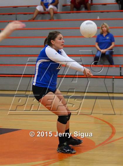 Thumbnail 3 in Davis @ Roseville photogallery.