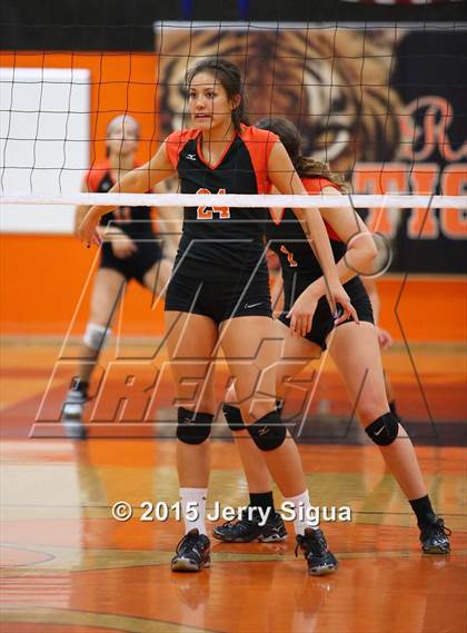 Thumbnail 3 in Davis @ Roseville photogallery.