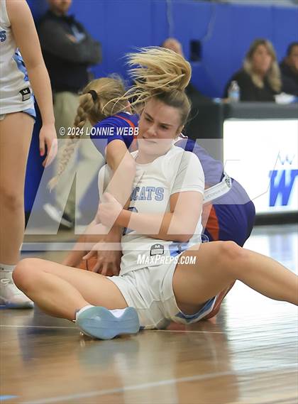 Thumbnail 2 in Blind Brook vs Westlake (NYSPHSAA Section 1 Class B Quarter Final) photogallery.