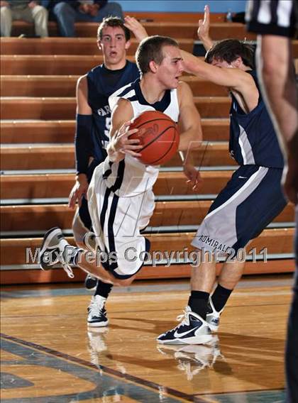 Thumbnail 3 in Farragut vs Anderson County (Kroger Thanksgiving Classic) photogallery.