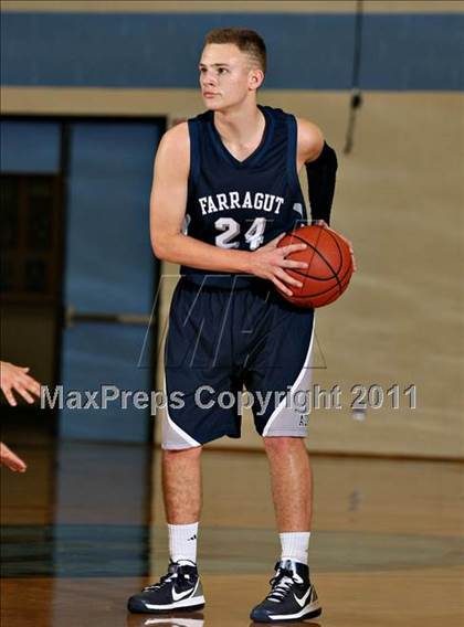 Thumbnail 1 in Farragut vs Anderson County (Kroger Thanksgiving Classic) photogallery.