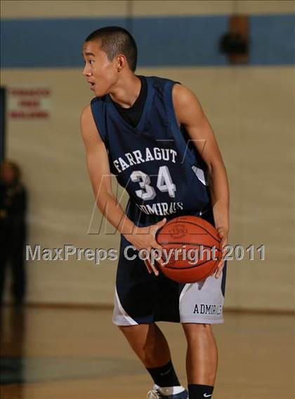 Thumbnail 1 in Farragut vs Anderson County (Kroger Thanksgiving Classic) photogallery.