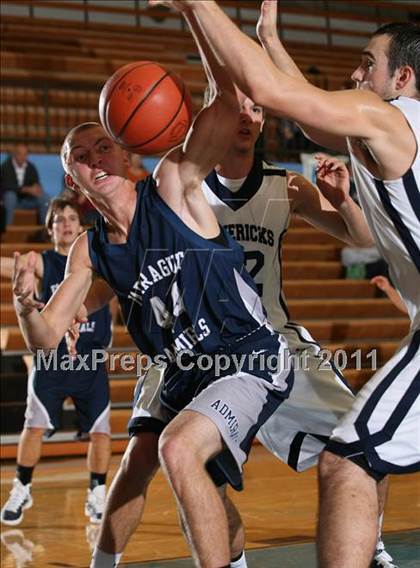 Thumbnail 2 in Farragut vs Anderson County (Kroger Thanksgiving Classic) photogallery.