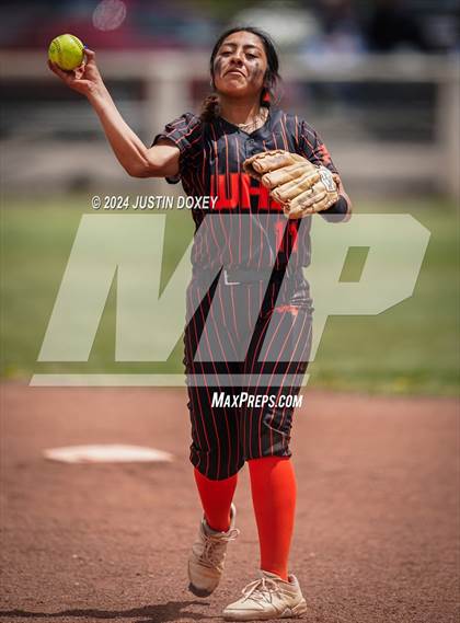 Thumbnail 3 in Wells vs Coleville (NIAA Class 1A Northern Playoff Game 2) photogallery.