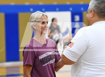 Thumbnail 2 in O'Connor vs. Hamilton photogallery.