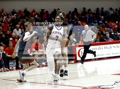 Thumbnail 1 in East St. Louis vs. Triad(IHSA 3A Sectional) photogallery.