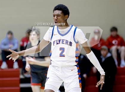Thumbnail 3 in East St. Louis vs. Triad(IHSA 3A Sectional) photogallery.