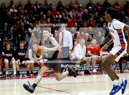 Thumbnail 3 in East St. Louis vs. Triad(IHSA 3A Sectional) photogallery.