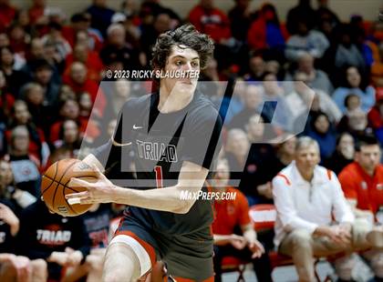 Thumbnail 2 in East St. Louis vs. Triad(IHSA 3A Sectional) photogallery.