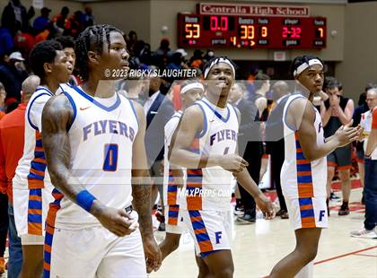 Thumbnail 2 in East St. Louis vs. Triad(IHSA 3A Sectional) photogallery.