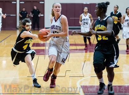 Thumbnail 2 in Garland vs Rowlett photogallery.