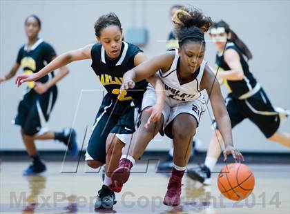 Thumbnail 2 in Garland vs Rowlett photogallery.