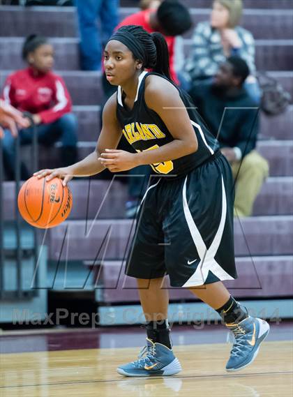 Thumbnail 2 in Garland vs Rowlett photogallery.