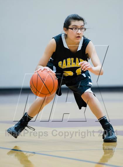 Thumbnail 2 in Garland vs Rowlett photogallery.