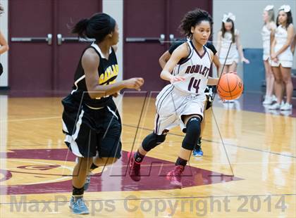 Thumbnail 2 in Garland vs Rowlett photogallery.