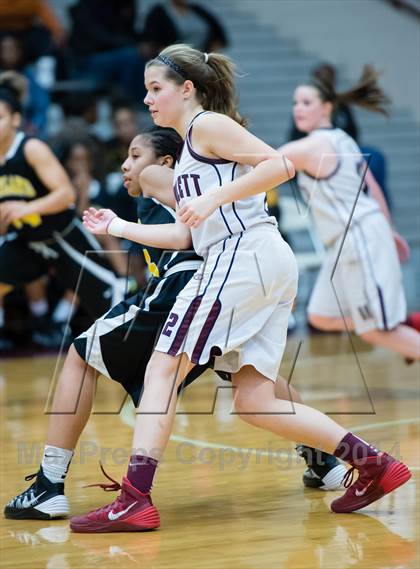 Thumbnail 2 in Garland vs Rowlett photogallery.