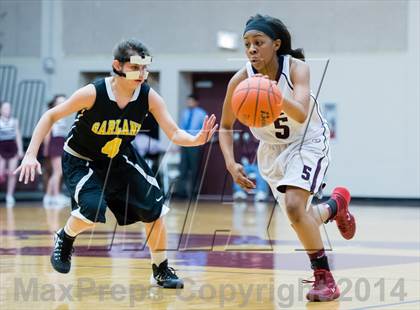 Thumbnail 3 in Garland vs Rowlett photogallery.