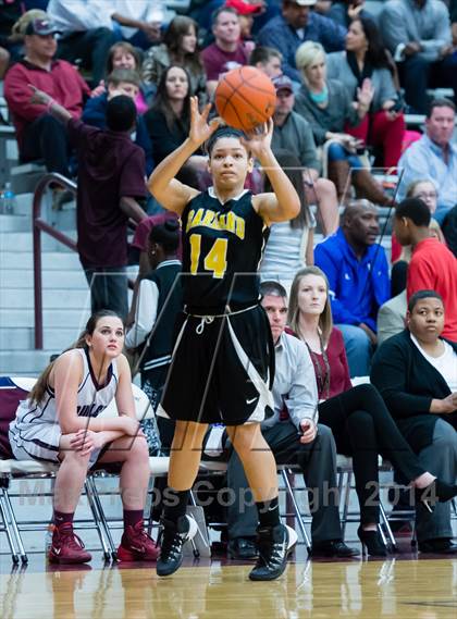 Thumbnail 3 in Garland vs Rowlett photogallery.